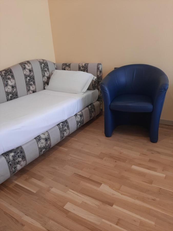 Hotel Chiaraluna Civitanova Marche Buitenkant foto